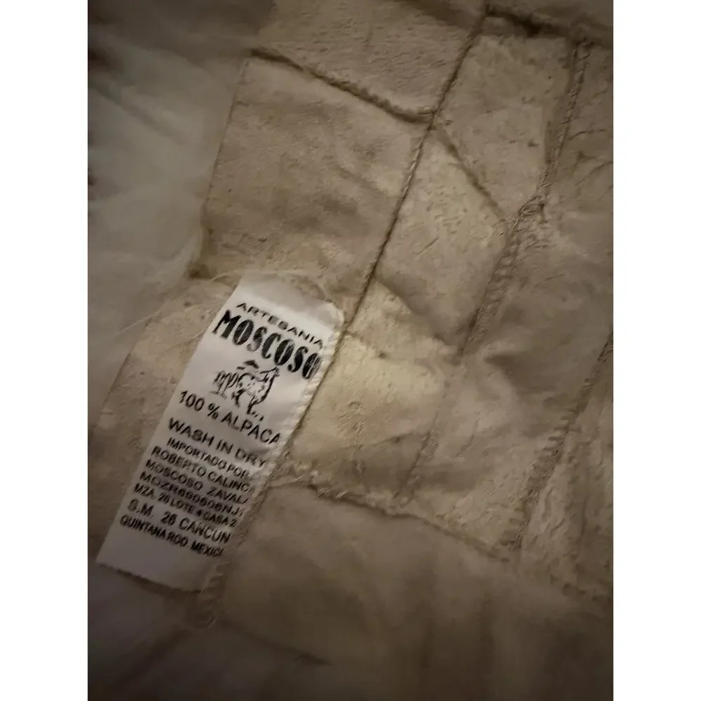 Mexican Mexico 100% Alpaca Fur Tapestry Rug 43x30 Lion Vintage Hole